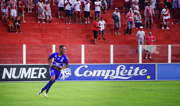 Vila Nova fica próximo de anunciar atacante do Goianésia