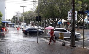 Meteorologia prevê chuvas fortes com granizo e rajadas de ventos em Goiás neste fim de semana