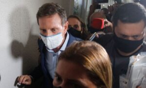 Defesa de Crivella entra com habeas corpus no STJ