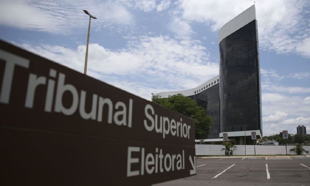 Mudança na data de eleições municipais poderá ser decidida em junho