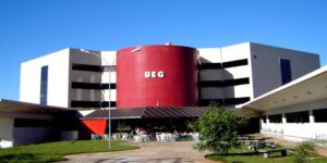 Inscrições para vestibular da UEG terminam nesta terça-feira (20)