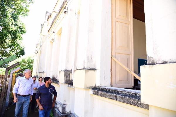 Governador projeta revitalizar Palácio da Instrução