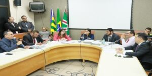 CCJ derruba veto sobre data-base de servidores municipais