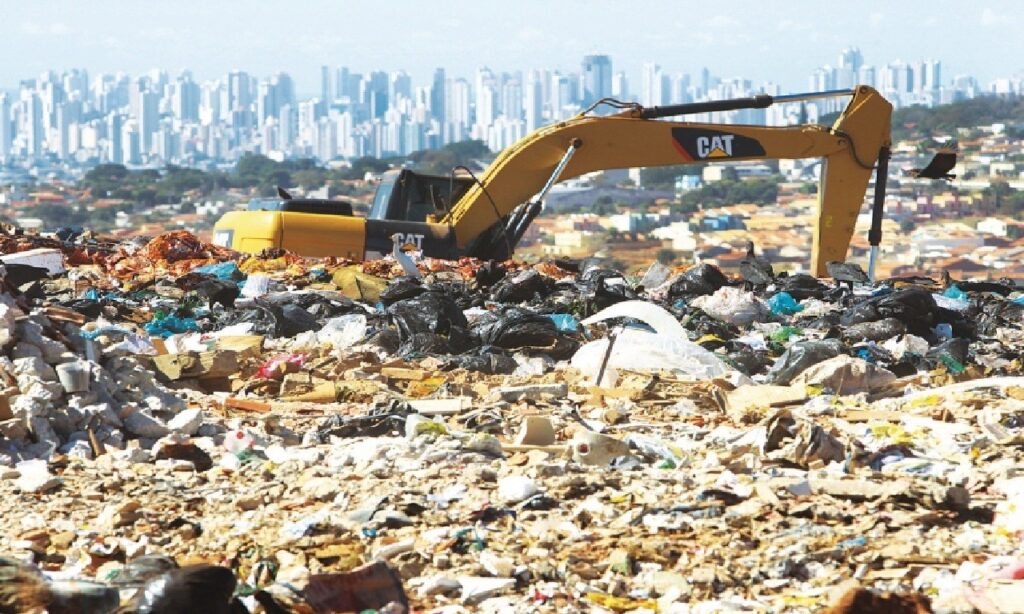 Justiça determina interdição de aterro sanitário de Goianira