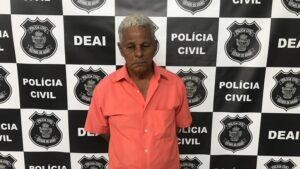 Idoso é preso suspeito de agredir e matar a esposa de 82 anos