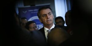 Bolsonaro diz que tem intenção de fazer com que todos vivam bem