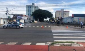 Idoso morre ao ser atropelado em faixa de pedestres na Avenida T-63