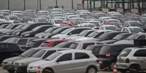 Indústria automobilística tem melhor outubro em quatro anos