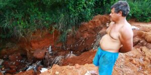 Erosões 'engolem' ruas