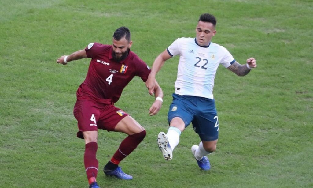 Argentina vence Venezuela e enfrenta Brasil na semifinal