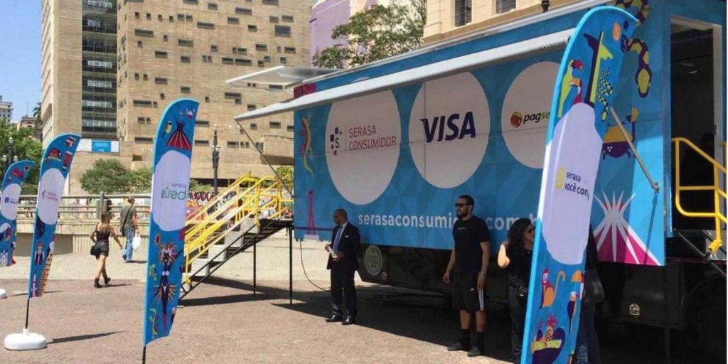 Caminhão da Serasa chega a Goiânia oferecendo serviços gratuitos