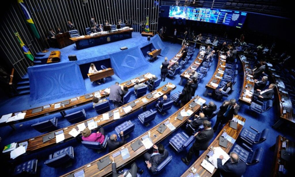 Senado vota amanhã (25) a “PEC Emergencial”