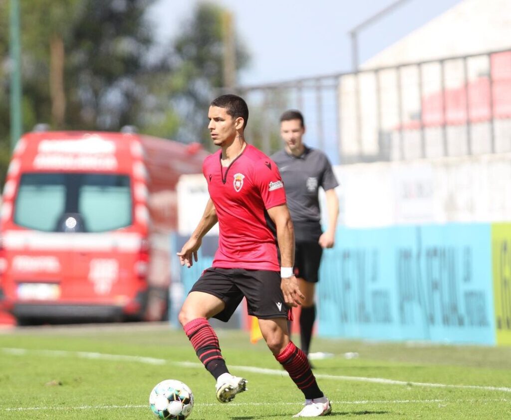 Grêmio Anápolis volta a emprestar atacante Gustavo Henrique ao Penafiel