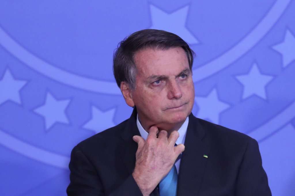 Bolsonaro diz à PF que não interferiu para trocar diretor de corporação por “falta de interlocução”