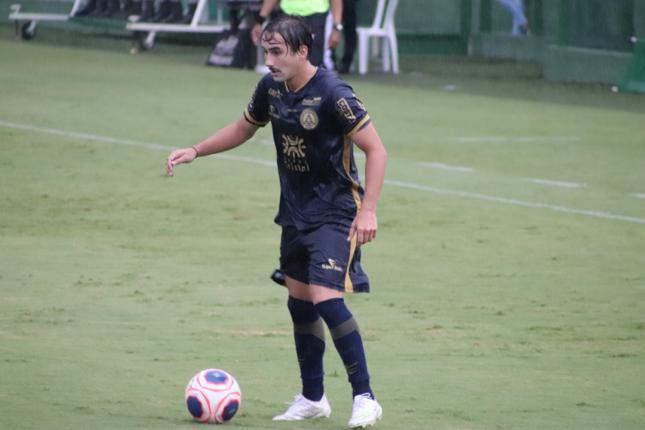 Aparecidense acerta contratação de mais quatro jogadores