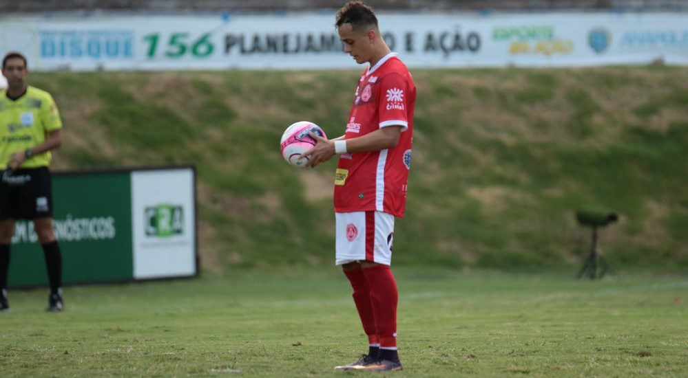 Marquinhos responde Lucas Oliveira e diz que "tudo acabará em processo" após declarações do treinador