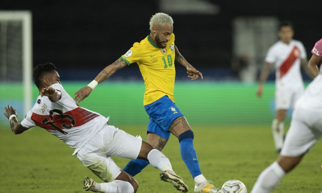 Brasil e Peru decidem vaga na final da Copa América nesta segunda-feira (05)