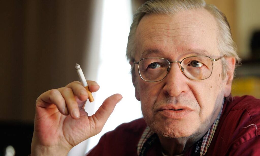 Morre o guru bolsonarista Olavo de Carvalho