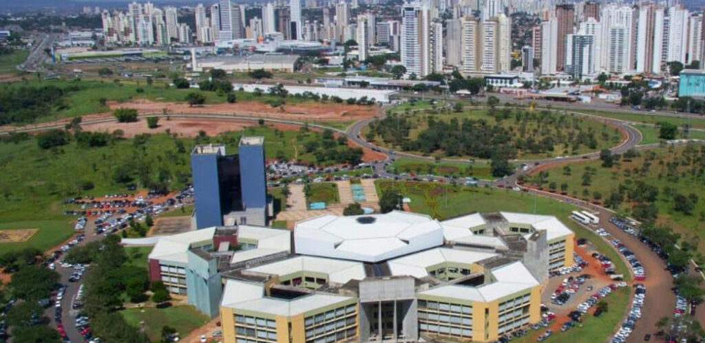 Novo decreto muda regras para funcionamento do comércio em Goiânia. Confira atualização