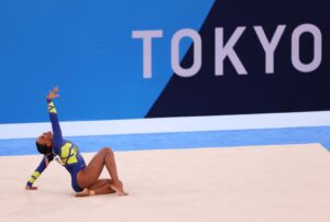 Rebeca Andrade conquista a prata no individual geral na ginástica