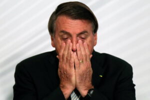 Avaliação de Bolsonaro piora e tem novo recorde