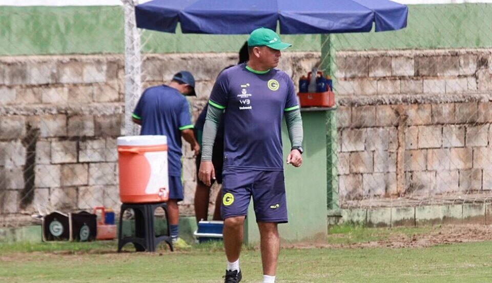 Richard Oliveira analisa os três adversários do Goiás na primeira fase: "Grupo muito equilibrado"