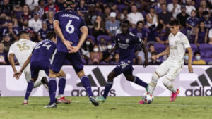 Matheus Rossetto comemora retorno à titularidade e mira sequência pelo Atlanta United