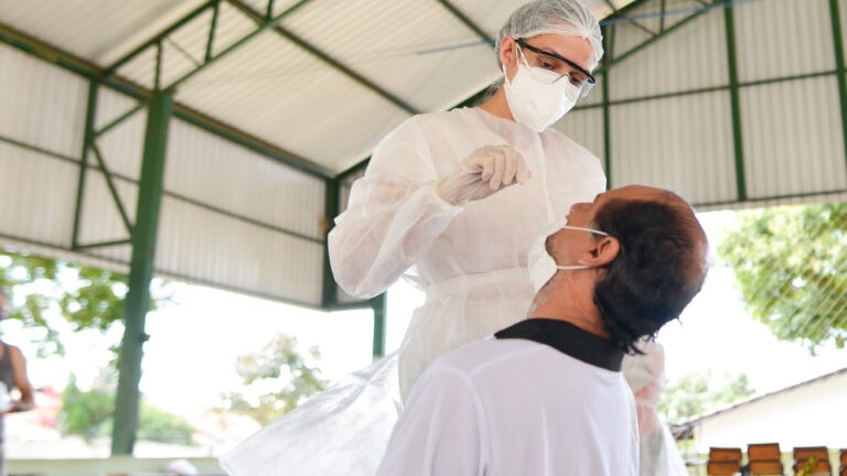 Goiânia realizará mais de 3 mil testes de antígeno da Covid-19