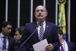 Zacharias Calil se reunirá com Waldir e Caiado antes da convenção por vaga ao Senado