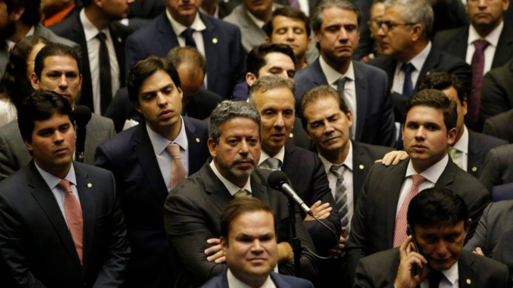 Os partidos que compõem o Centrão, bloco político conhecido pela ausência de uma orientação ideológica fixa Foto : Reprodução/Dida Sampaio