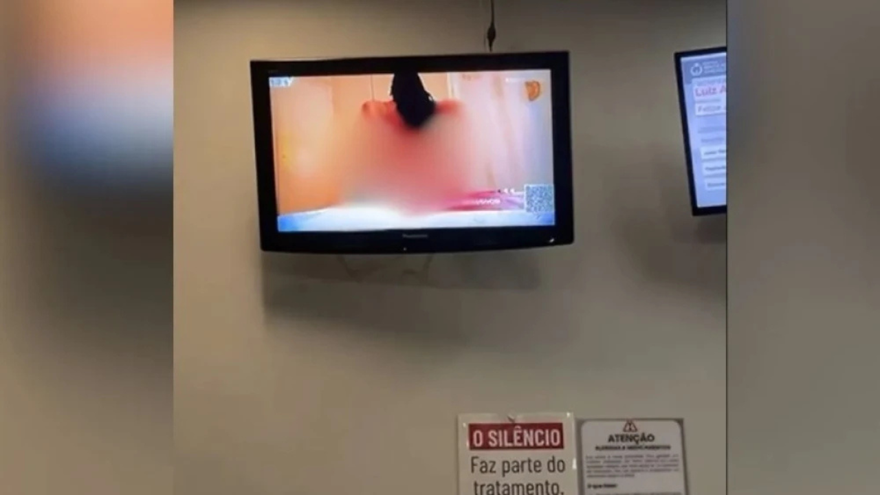 TV de hospital exibe filme pornô