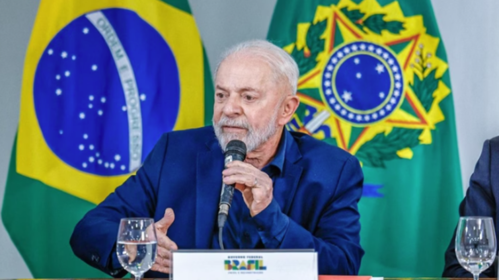 Médico de Lula explica que presidente teve traumatismo craniano