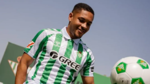 Vitor após se transferir pro Betis