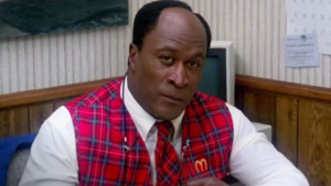 John Amos em cena de 'Um príncipe em Nova York' Foto: Divulgação