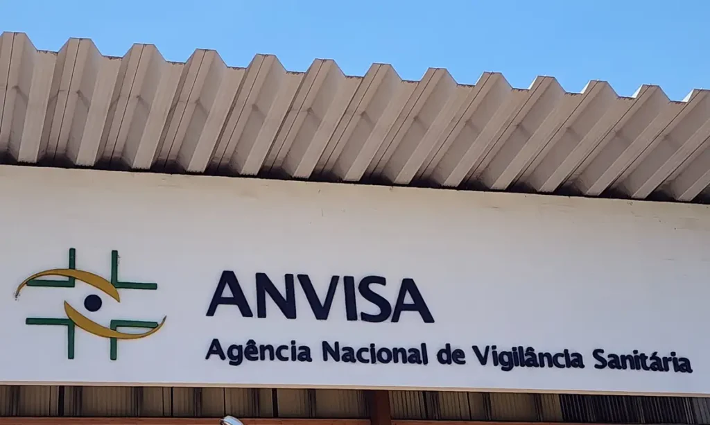 Anvisa alerta sobre repelentes adequados contra o mosquito da dengue