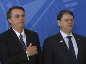 Bolsonaro se pronuncia sobre tiroteio durante agenda de Tarcísio