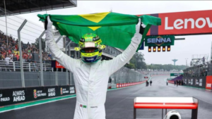 Hamilton dirige McLaren de Senna em Interlagos