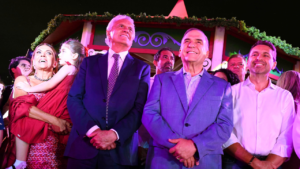 Caiado, Mabel e Vilela participam juntos da abertura do Natal do Bem