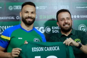 “Melhor contrato da minha carreira”, declara Edson Carioca, reforço do Goiás na temporada de 2025