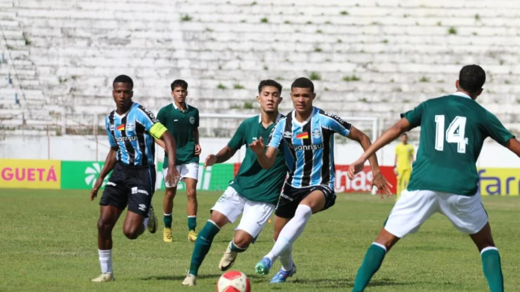 Nas oitavas de final o Grêmio vai enfrentar o vencedor do confronto entre Zumbi-AL e Redbull Bragantino