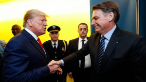 Bolsonaro confirma convite de Trump e pede liberação do Supremo