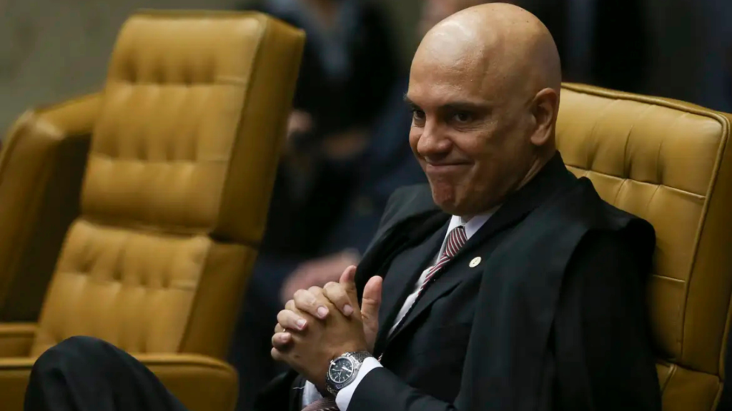 Moraes nega pedido de Bolsonaro para ir à posse de Trump nos EUA