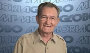 morre léo batista