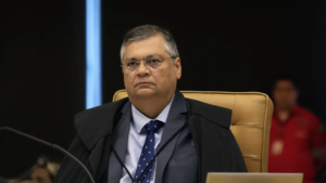 Dino determina que CGU audite R$ 469 milhões em emendas Pix