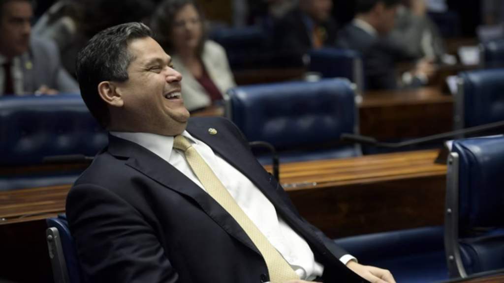 Davi Alcolumbre é o favorito para presidir o Senado Foto: Saulo Cruz/Agência Senado