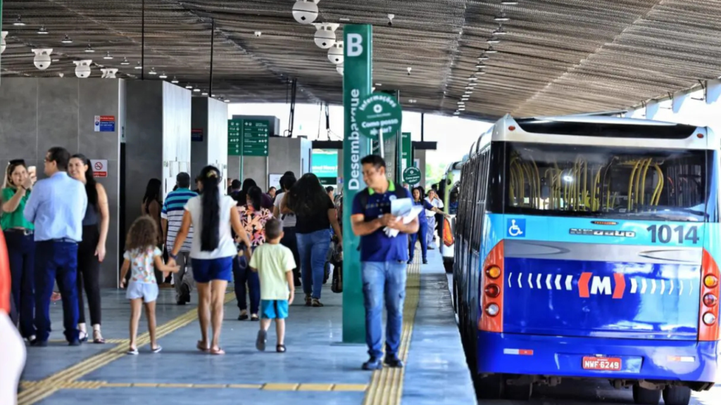 Goiânia possui a oitava tarifa mais acessível entre as capitais brasileiras no transporte coletivo urbano, fixada em R$4,30 Foto: Reprodução | RMTC