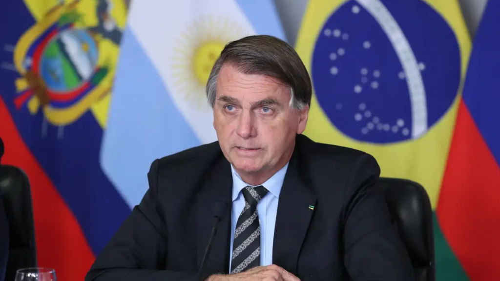 Oposição faz pressão por anistia a presos de 8 de janeiro com apoio de Bolsonaro