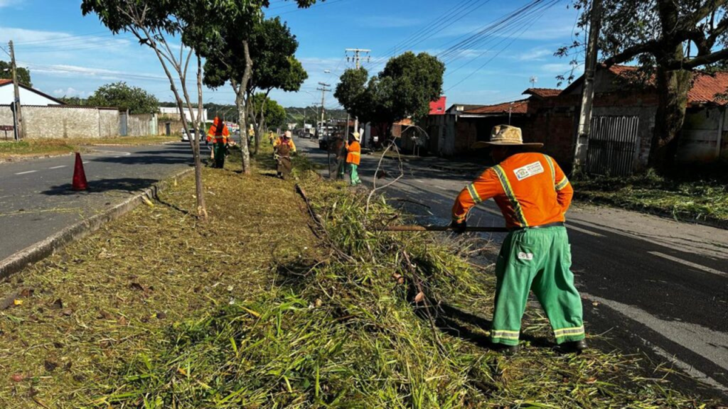 Prefeitura de Goiânia leva serviços de manutenção urbana a 50 bairros com dois mutirões simultâneos Foto: Luciano Magalhães