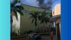 Incêndio destrói Cineteatro de Niquelândia