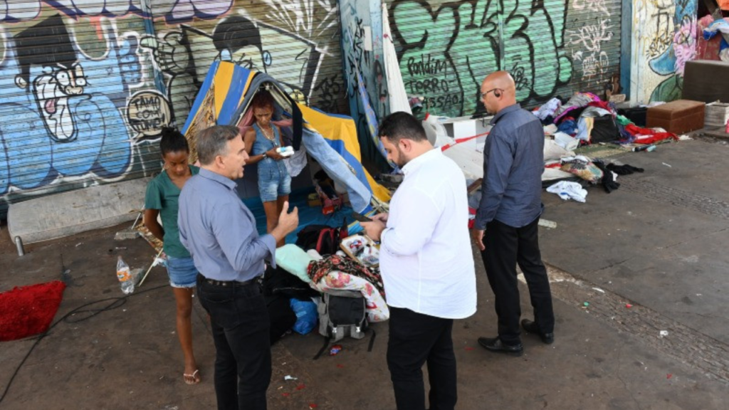 Sandro Mabel realiza monitoramento no Ginásio de Campinas e anuncia ações para tirar pessoas em situação de rua Foto: Alex Malheiros